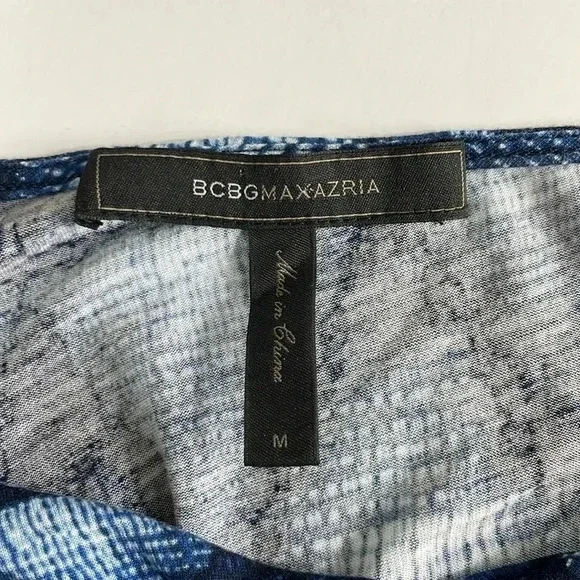 BCBGMAXAZRIA blue geometric print asymmetric midi dress size medium - Picture 5 of 8